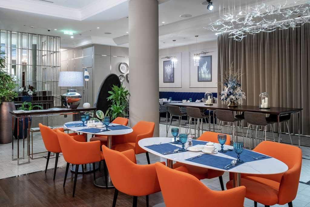 Chekhoff Hotel Moscow Curio Collection By Hilton Restaurant foto